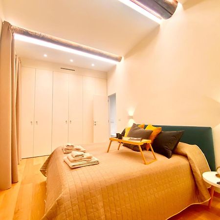 Amazing San Lorenzo 19, Rolli Palace Unesco - Stunning View Overlooking The Cathedral - Free Private Parking- Genua Exteriör bild