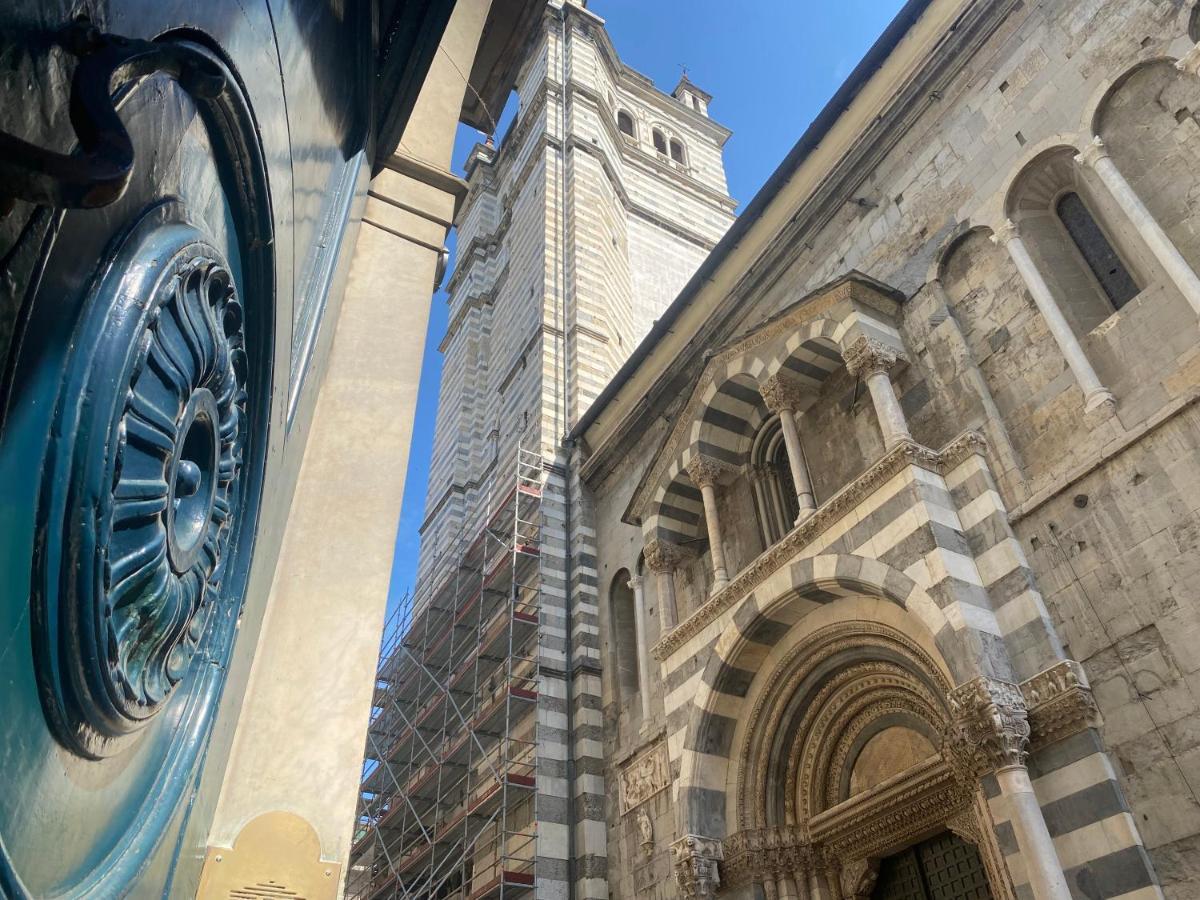 Amazing San Lorenzo 19, Rolli Palace Unesco - Stunning View Overlooking The Cathedral - Free Private Parking- Genua Exteriör bild