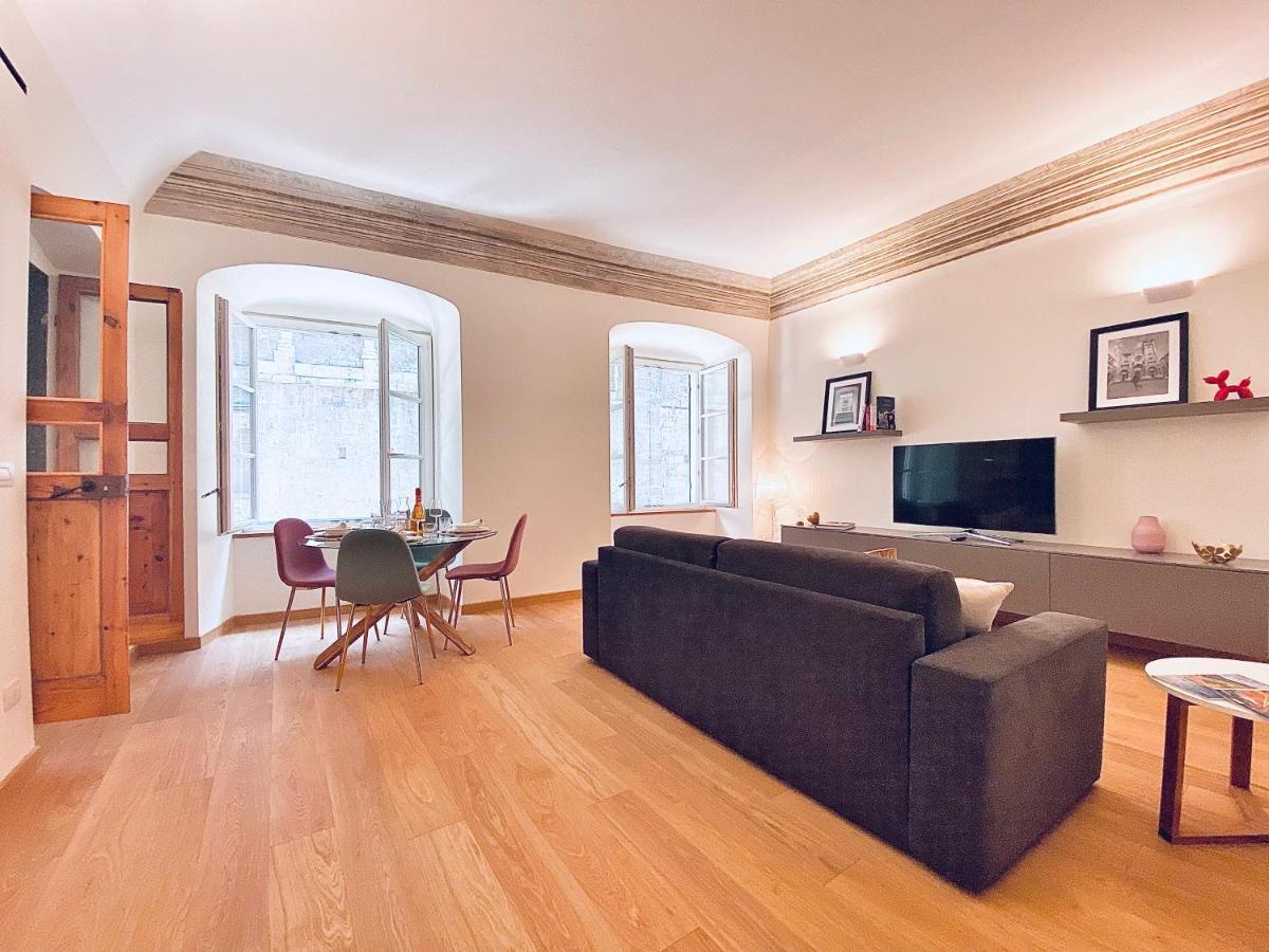 Amazing San Lorenzo 19, Rolli Palace Unesco - Stunning View Overlooking The Cathedral - Free Private Parking- Genua Exteriör bild