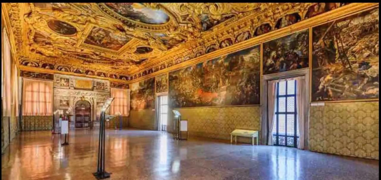 Amazing San Lorenzo 19, Rolli Palace Unesco - Stunning View Overlooking The Cathedral - Free Private Parking- Genua Exteriör bild